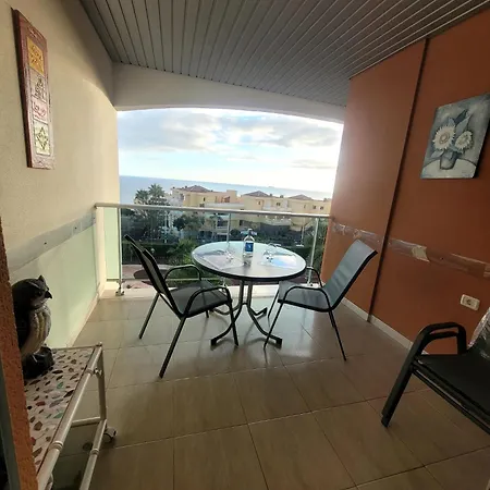 Ocean View דירה